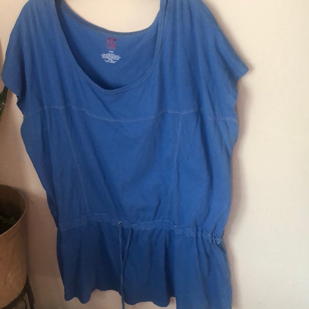 Livi Active by Lane Bryant royal blue 18/20 top